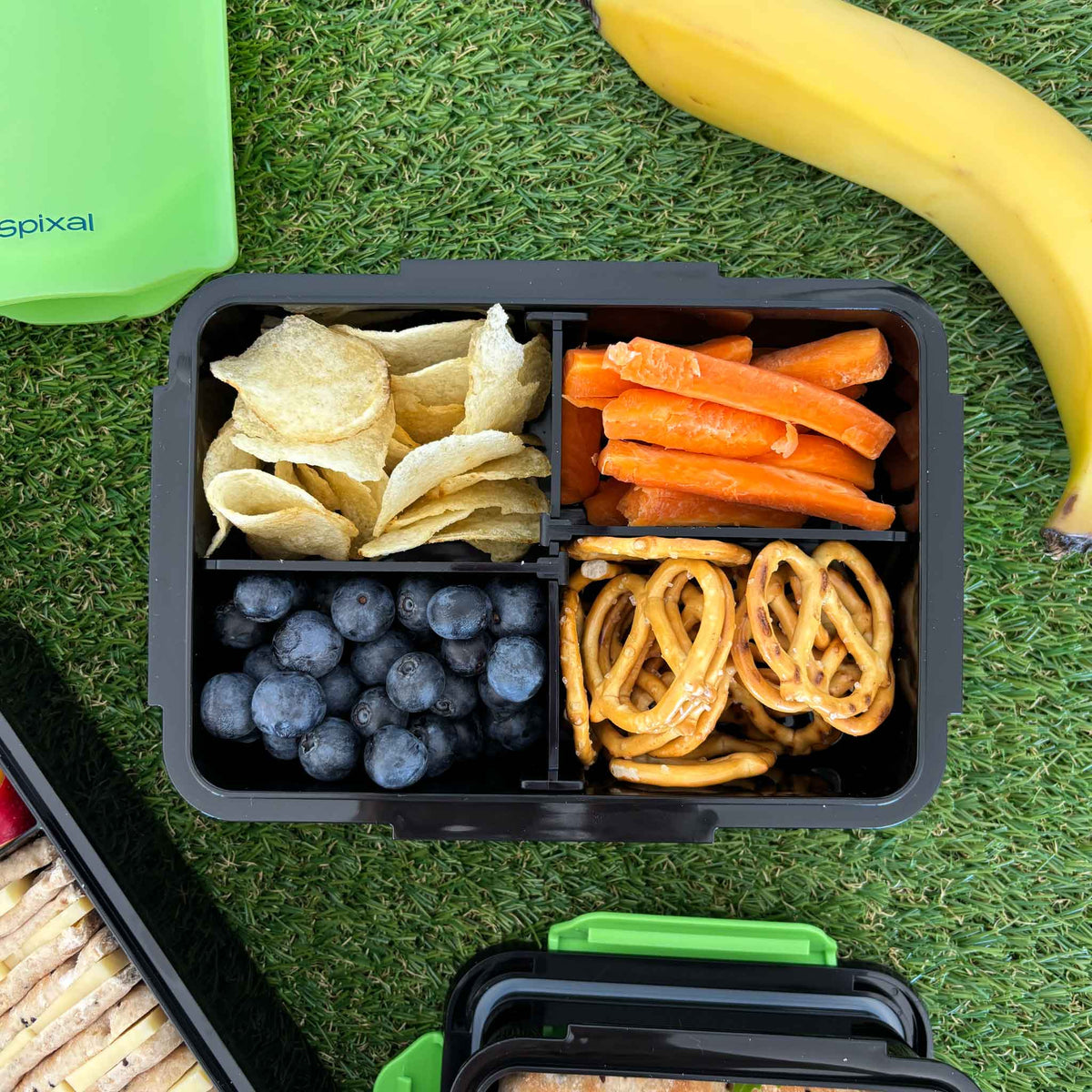 Black Plastic Bentos