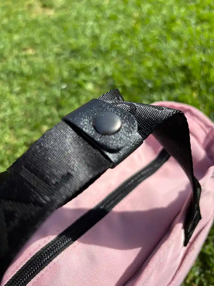Commute Insulated Tote Lunch Bag Pink — Button clip handle | Spixal
