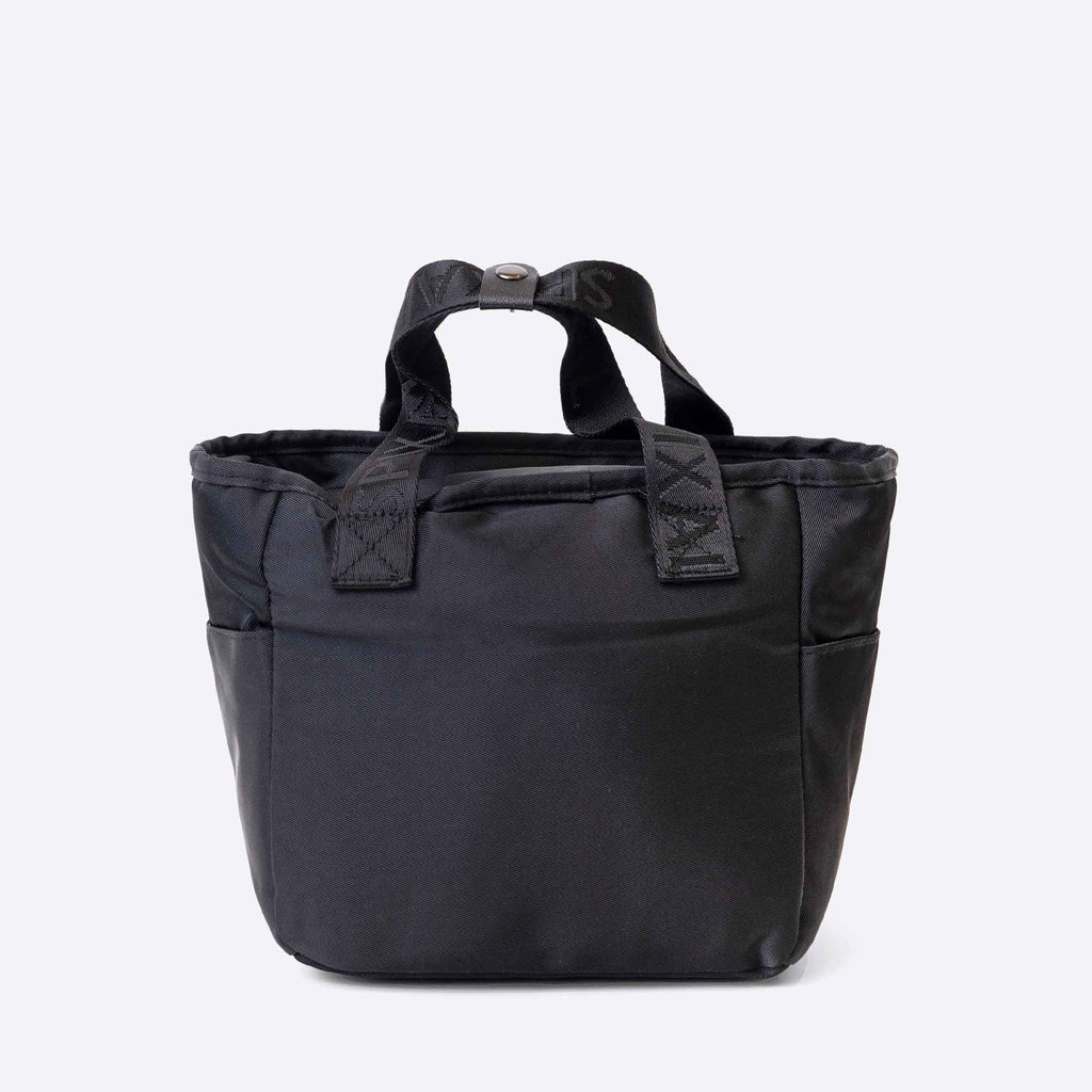 Commute Series Tote Lunch Bag Black — detail and hardware close up | Spixal