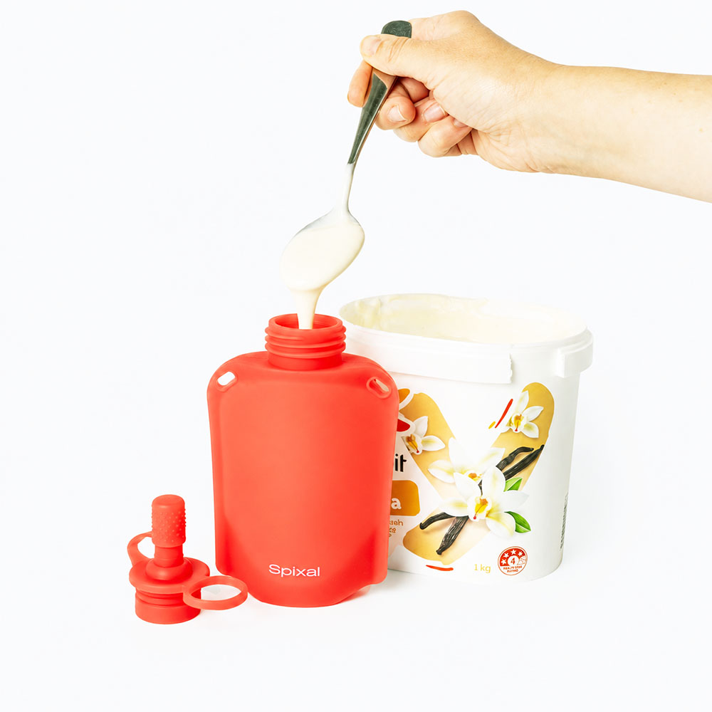 Reusable Yoghurt Pouches (2 Pack) - Red Secondary image